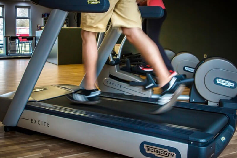 Some advantages while using a treadmill