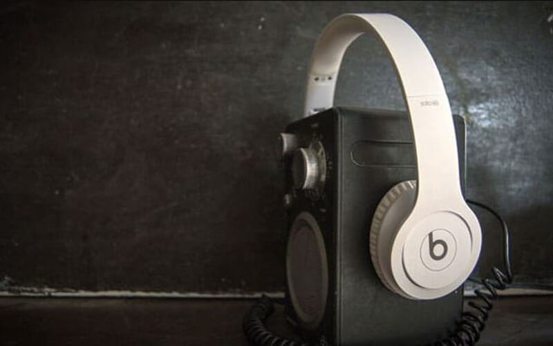 The Best Bluetooth Headphones Under 100 Dollars