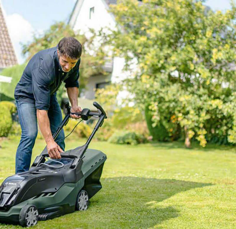 Top 15 Best Lawn Mowers Under 200