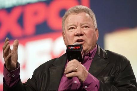 William Shatner Net Worth, Early Life, Career